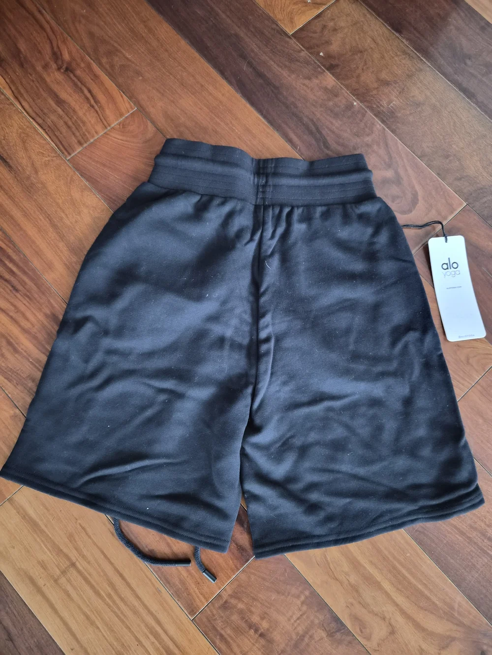 NWT Alo Yoga High-Waist Easy Sweat Short Black XS